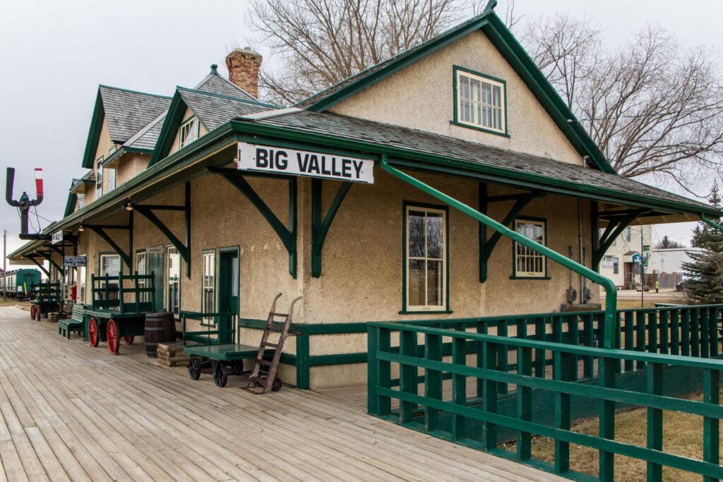 Alberta - B.C. 2025: Big Valley, Alberta